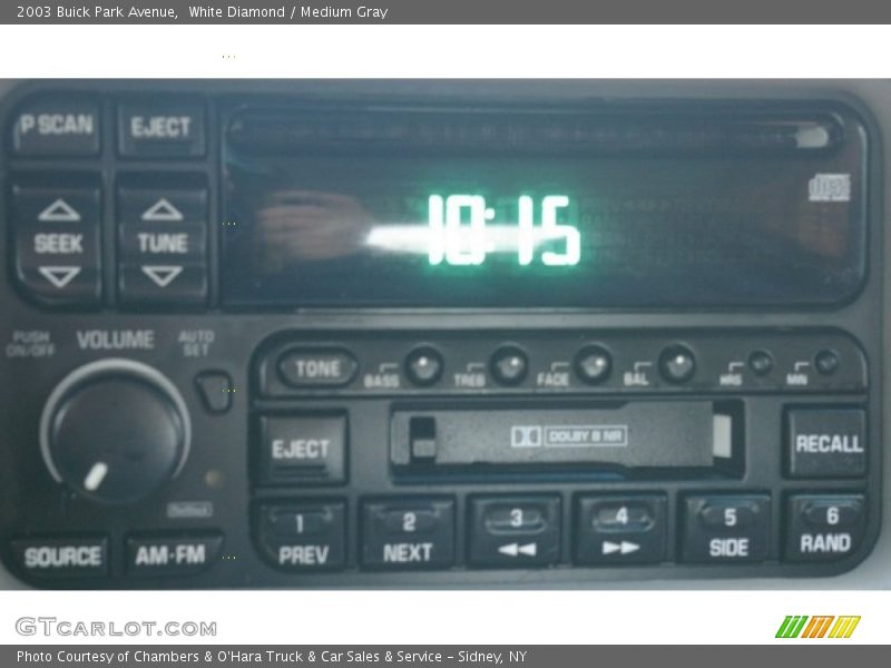 White Diamond / Medium Gray 2003 Buick Park Avenue