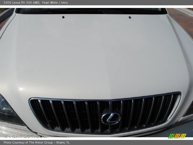 Pearl White / Ivory 2000 Lexus RX 300 AWD