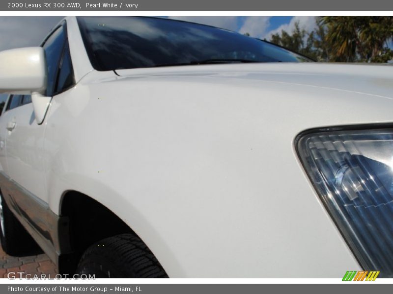 Pearl White / Ivory 2000 Lexus RX 300 AWD