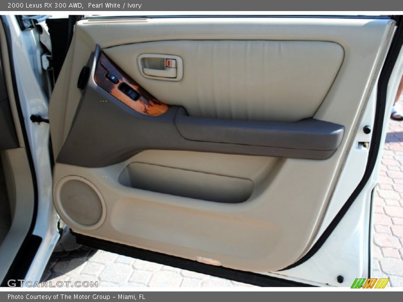 Pearl White / Ivory 2000 Lexus RX 300 AWD