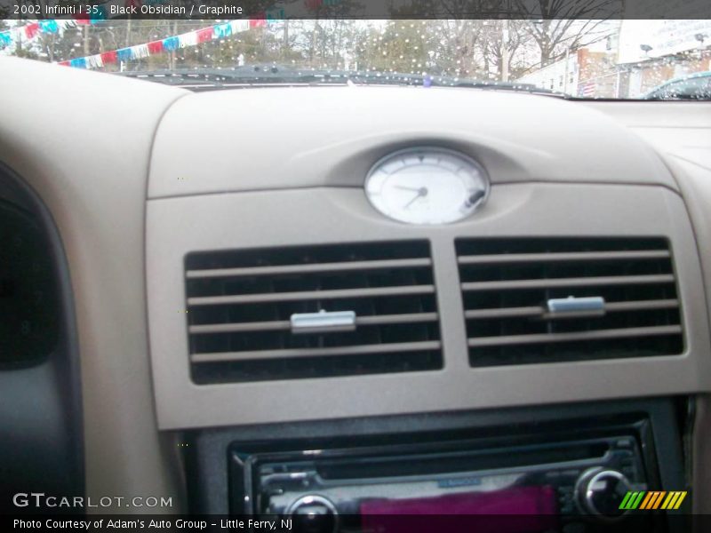 Black Obsidian / Graphite 2002 Infiniti I 35
