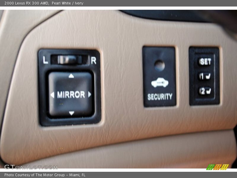 Pearl White / Ivory 2000 Lexus RX 300 AWD
