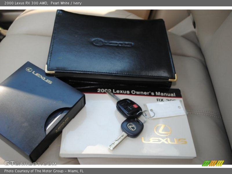 Pearl White / Ivory 2000 Lexus RX 300 AWD