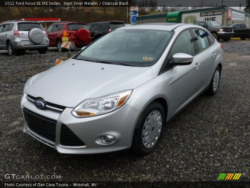 Front 3/4 View of 2012 Focus SE SFE Sedan