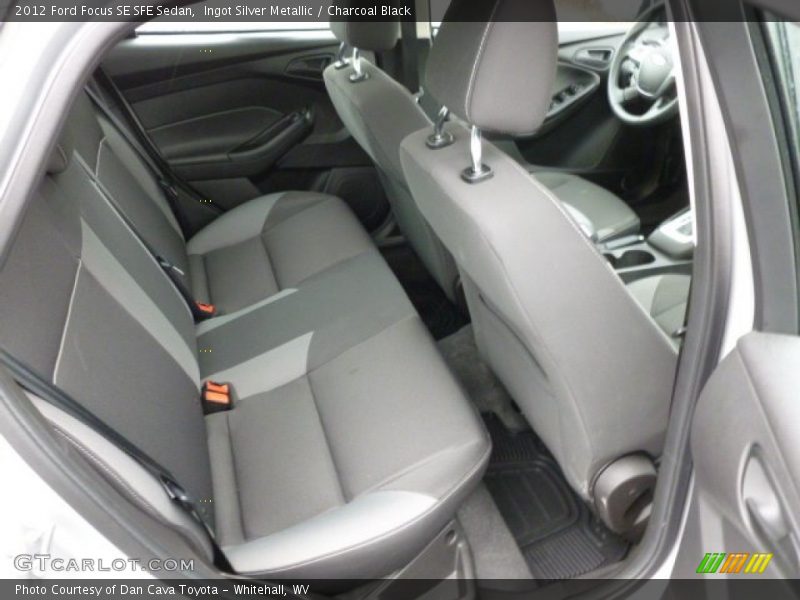 Ingot Silver Metallic / Charcoal Black 2012 Ford Focus SE SFE Sedan