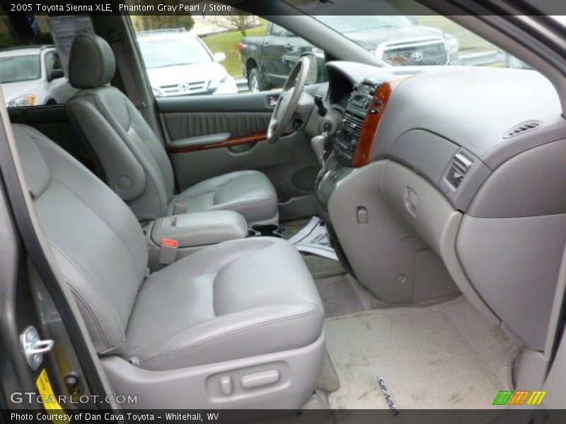 Phantom Gray Pearl / Stone 2005 Toyota Sienna XLE