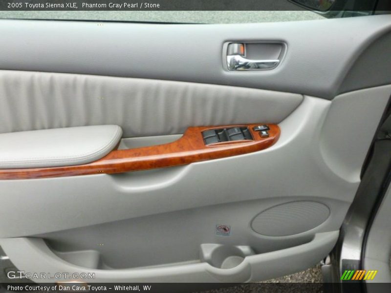 Phantom Gray Pearl / Stone 2005 Toyota Sienna XLE