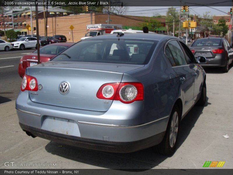 Arctic Blue Silver / Black 2006 Volkswagen Passat 3.6 Sedan