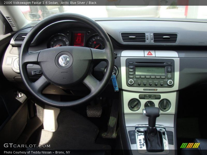 Arctic Blue Silver / Black 2006 Volkswagen Passat 3.6 Sedan
