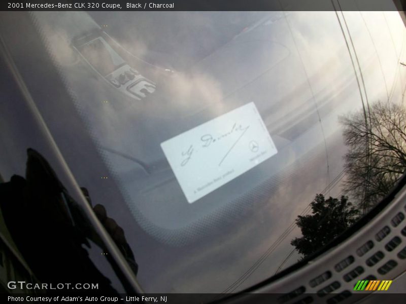 Black / Charcoal 2001 Mercedes-Benz CLK 320 Coupe