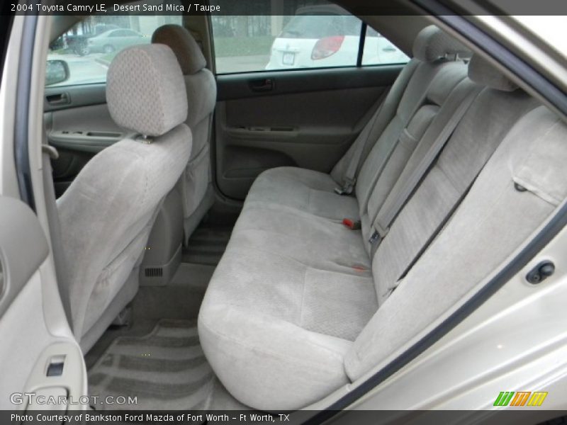 Desert Sand Mica / Taupe 2004 Toyota Camry LE