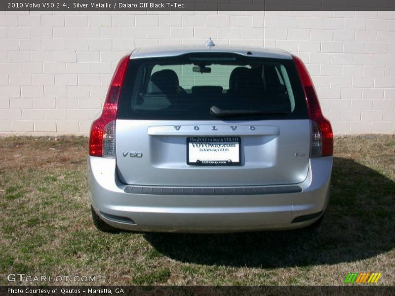 Silver Metallic / Dalaro Off Black T-Tec 2010 Volvo V50 2.4i