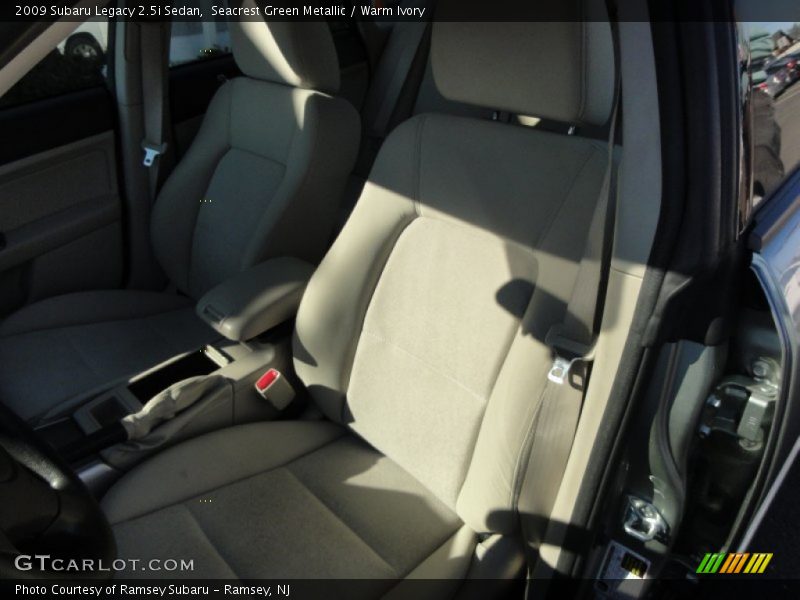 Seacrest Green Metallic / Warm Ivory 2009 Subaru Legacy 2.5i Sedan