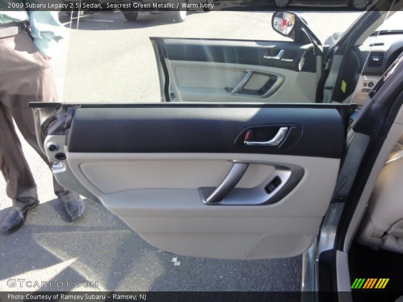 Seacrest Green Metallic / Warm Ivory 2009 Subaru Legacy 2.5i Sedan