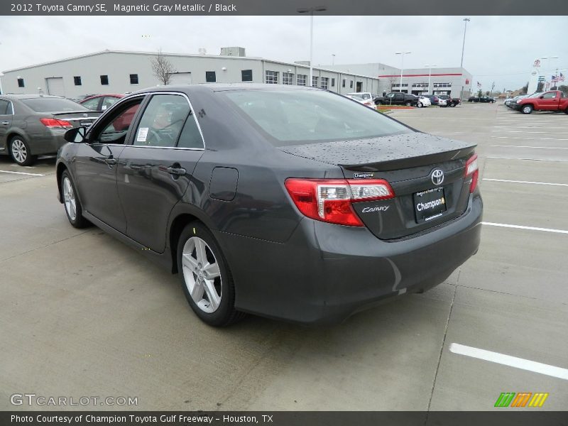 Magnetic Gray Metallic / Black 2012 Toyota Camry SE