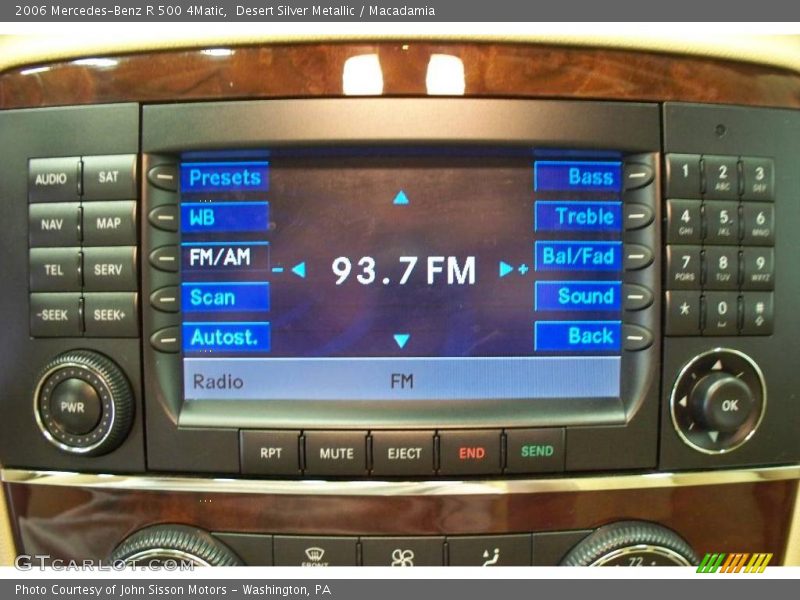 Desert Silver Metallic / Macadamia 2006 Mercedes-Benz R 500 4Matic