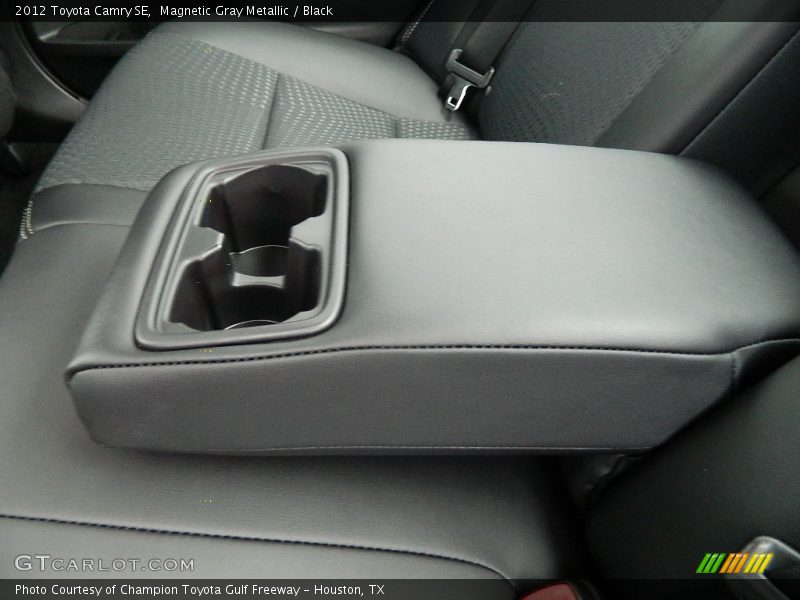 Magnetic Gray Metallic / Black 2012 Toyota Camry SE