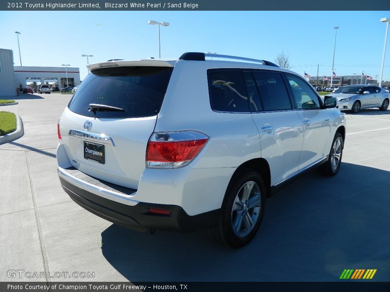 Blizzard White Pearl / Sand Beige 2012 Toyota Highlander Limited