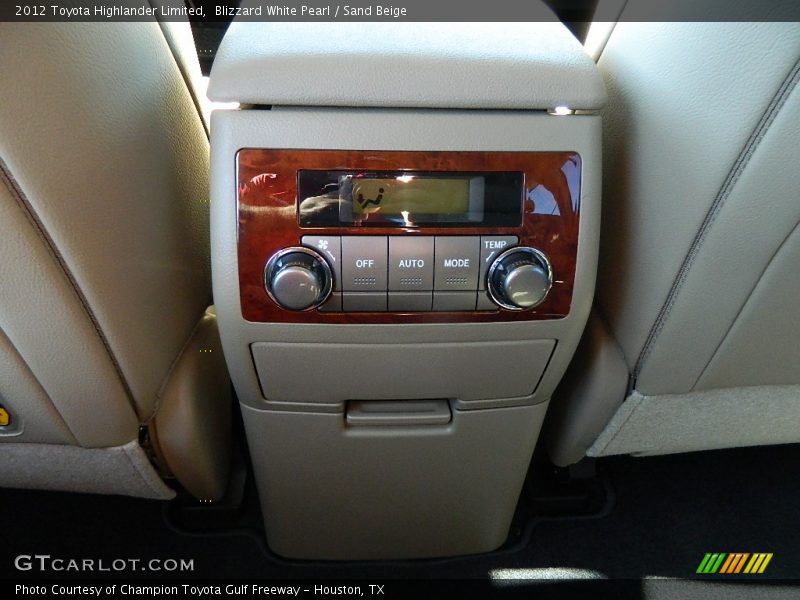Blizzard White Pearl / Sand Beige 2012 Toyota Highlander Limited