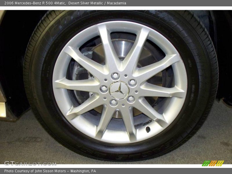 Desert Silver Metallic / Macadamia 2006 Mercedes-Benz R 500 4Matic
