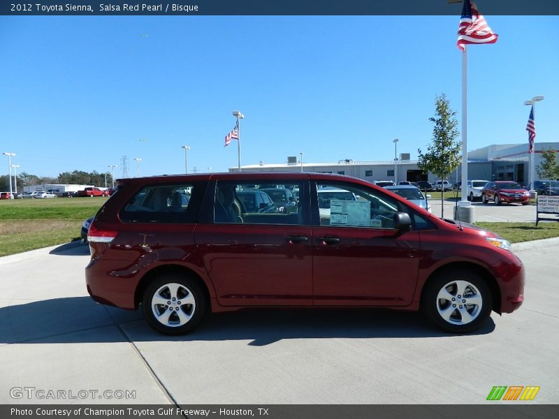 Salsa Red Pearl / Bisque 2012 Toyota Sienna