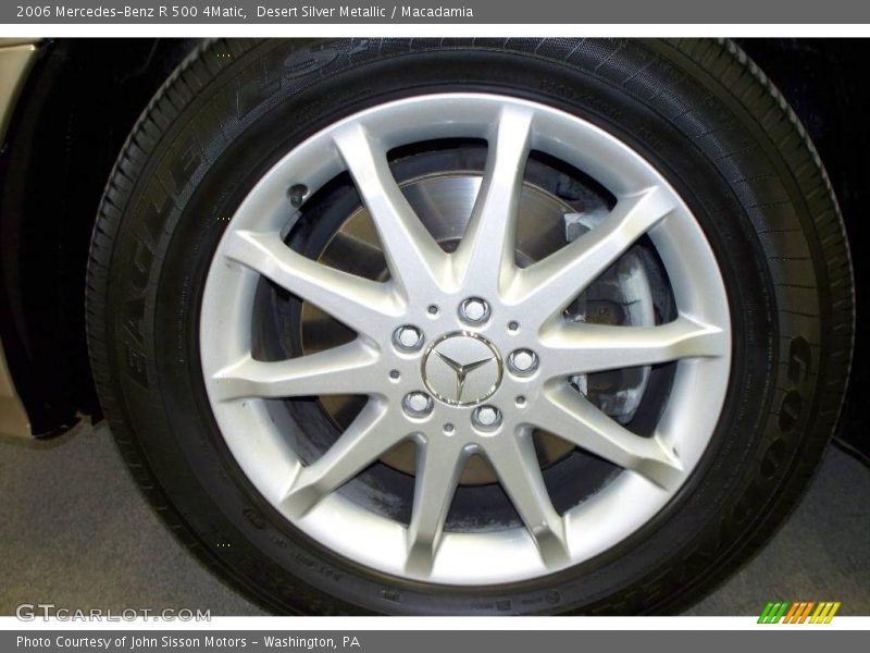 Desert Silver Metallic / Macadamia 2006 Mercedes-Benz R 500 4Matic