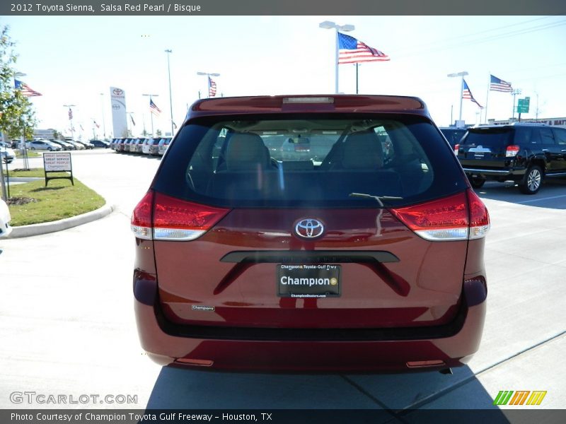 Salsa Red Pearl / Bisque 2012 Toyota Sienna