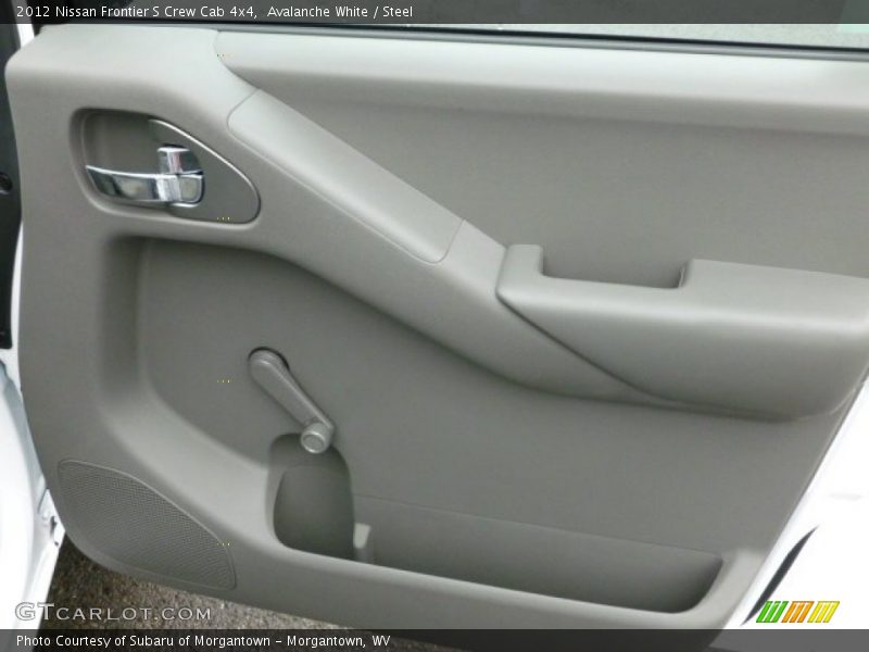 Avalanche White / Steel 2012 Nissan Frontier S Crew Cab 4x4