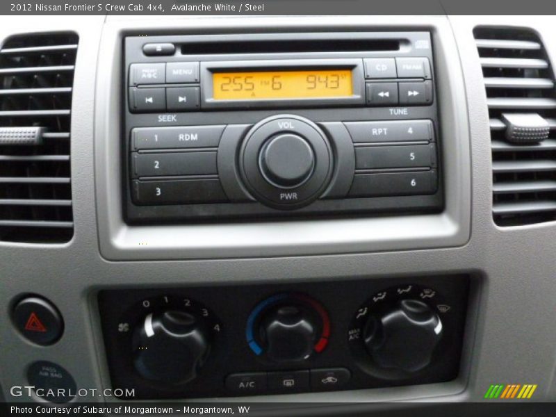 Avalanche White / Steel 2012 Nissan Frontier S Crew Cab 4x4