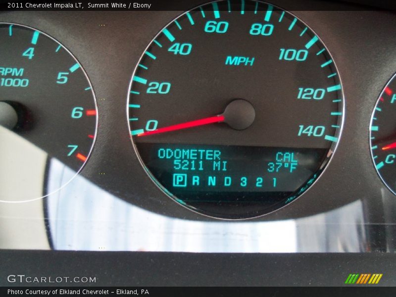 Summit White / Ebony 2011 Chevrolet Impala LT