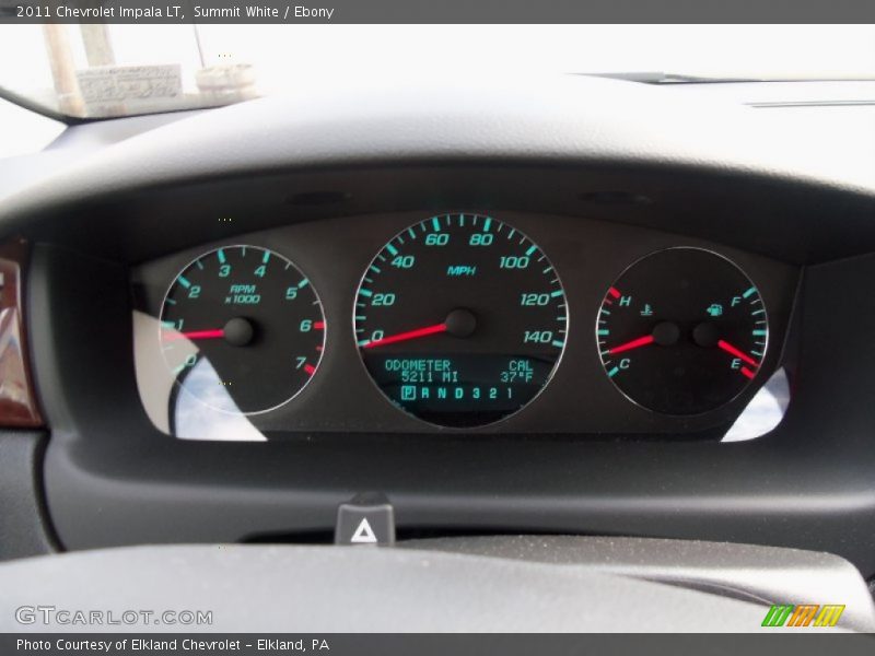 Summit White / Ebony 2011 Chevrolet Impala LT