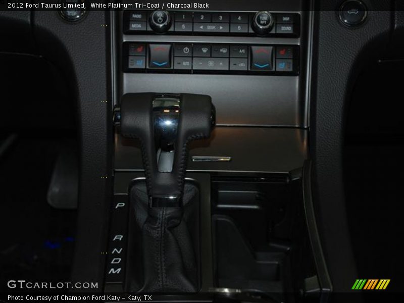White Platinum Tri-Coat / Charcoal Black 2012 Ford Taurus Limited