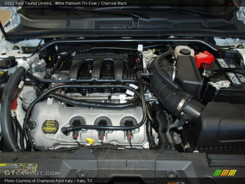 White Platinum Tri-Coat / Charcoal Black 2012 Ford Taurus Limited