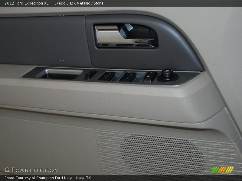 Tuxedo Black Metallic / Stone 2012 Ford Expedition XL