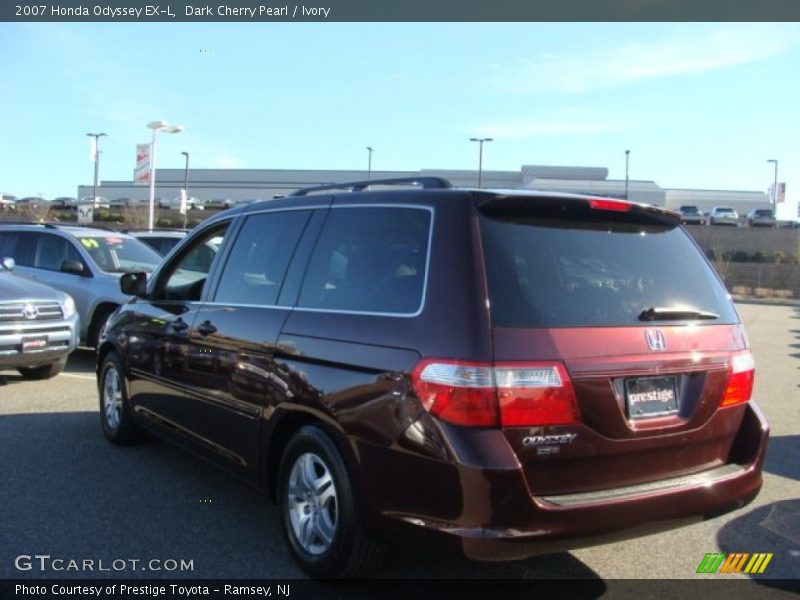 Dark Cherry Pearl / Ivory 2007 Honda Odyssey EX-L