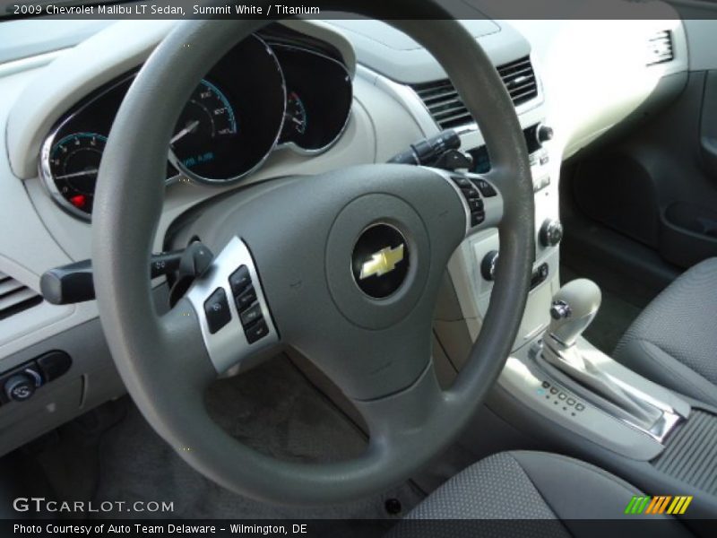Summit White / Titanium 2009 Chevrolet Malibu LT Sedan