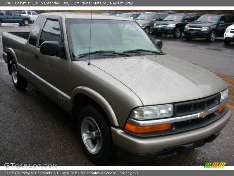 Light Pewter Metallic / Medium Gray 2003 Chevrolet S10 LS Extended Cab