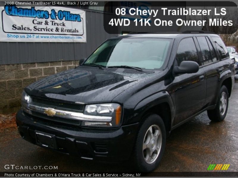 Black / Light Gray 2008 Chevrolet TrailBlazer LS 4x4