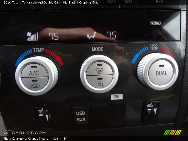 Black / Graphite Gray 2010 Toyota Tundra Limited Double Cab 4x4