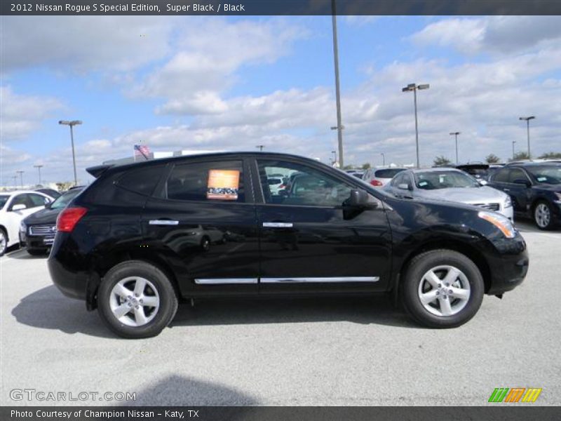 Super Black / Black 2012 Nissan Rogue S Special Edition