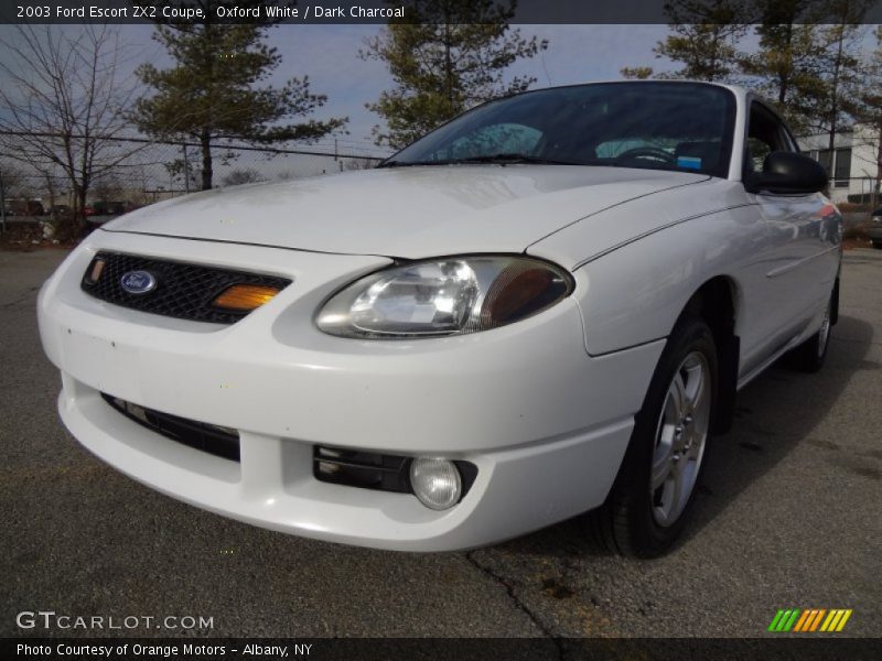 Front 3/4 View of 2003 Escort ZX2 Coupe