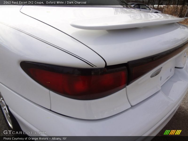 Oxford White / Dark Charcoal 2003 Ford Escort ZX2 Coupe