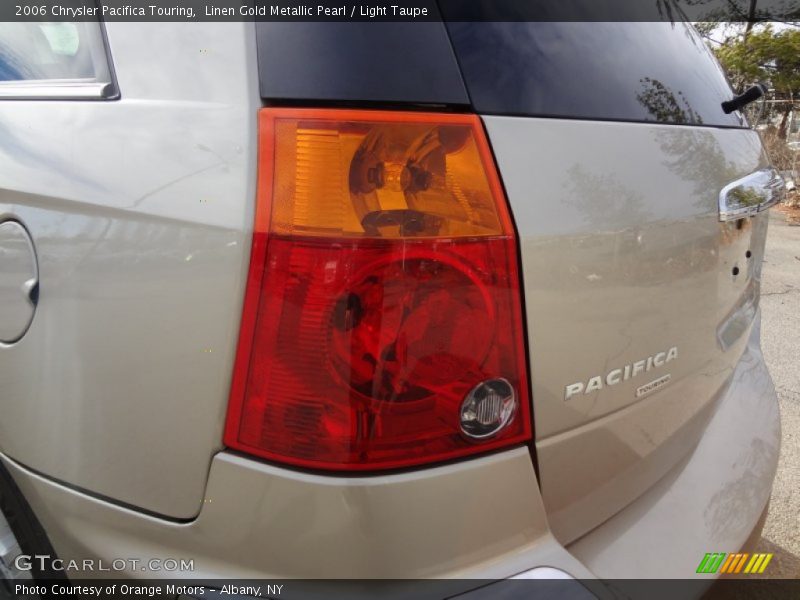 Linen Gold Metallic Pearl / Light Taupe 2006 Chrysler Pacifica Touring
