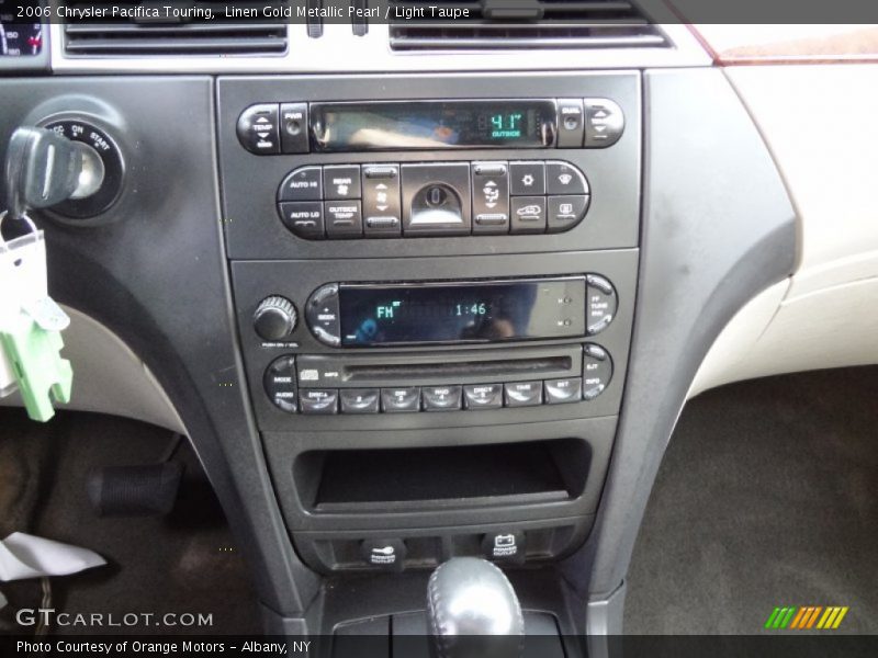 Linen Gold Metallic Pearl / Light Taupe 2006 Chrysler Pacifica Touring
