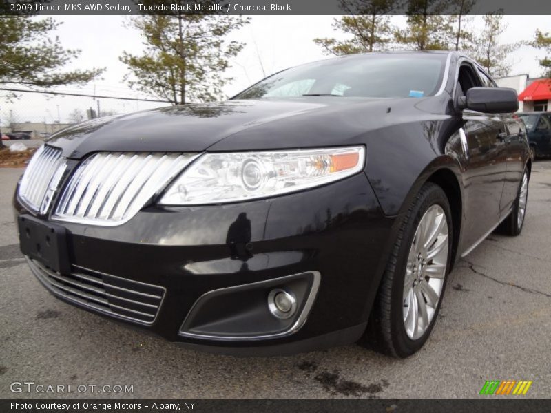 Tuxedo Black Metallic / Charcoal Black 2009 Lincoln MKS AWD Sedan