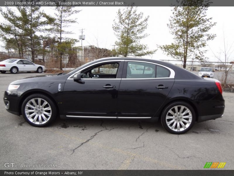 Tuxedo Black Metallic / Charcoal Black 2009 Lincoln MKS AWD Sedan