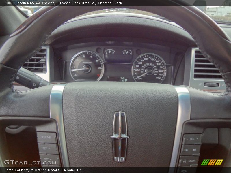 Tuxedo Black Metallic / Charcoal Black 2009 Lincoln MKS AWD Sedan