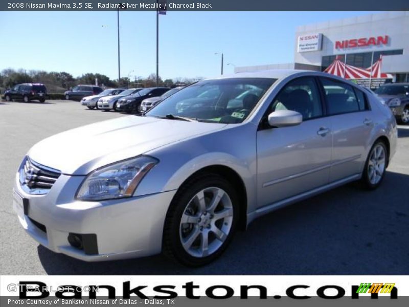 Radiant Silver Metallic / Charcoal Black 2008 Nissan Maxima 3.5 SE
