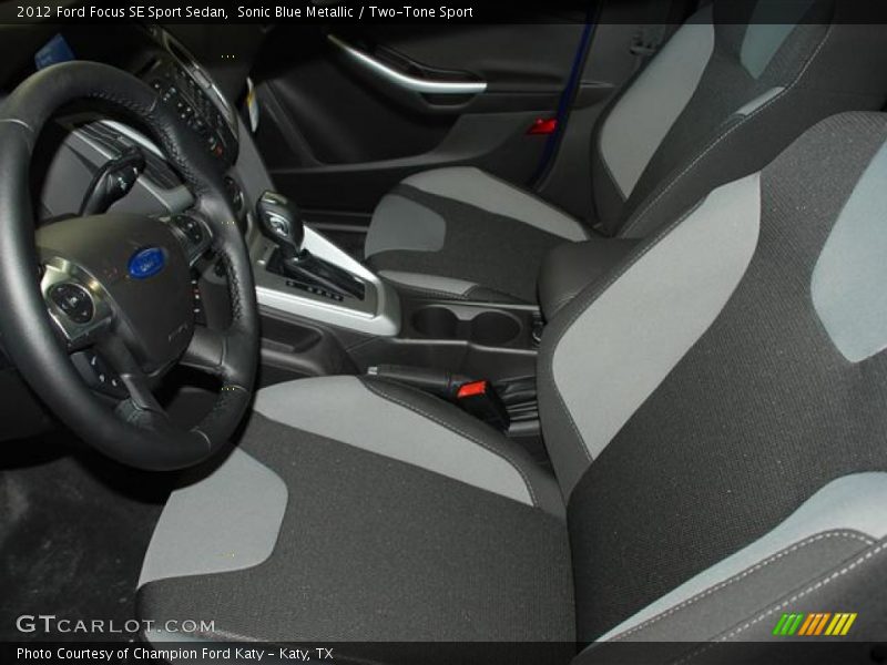 Sonic Blue Metallic / Two-Tone Sport 2012 Ford Focus SE Sport Sedan