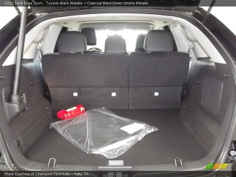  2012 Edge Sport Trunk